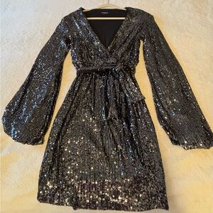 🔥HOLIDAY NYE PARTY Black Belted Sequin Wrap Dress by Bebe! Sz S/M